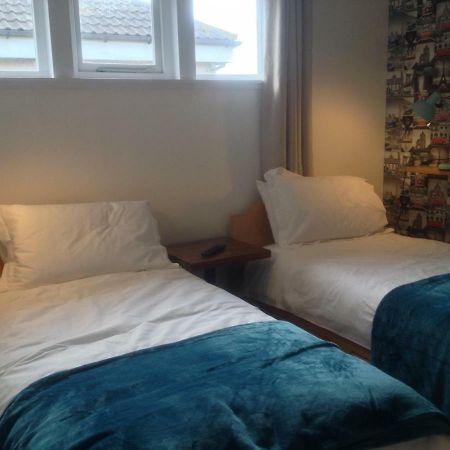 The Commodore Apartment Saint Marys 外观 照片